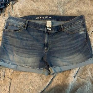 Ava and Viv midi jean shorts